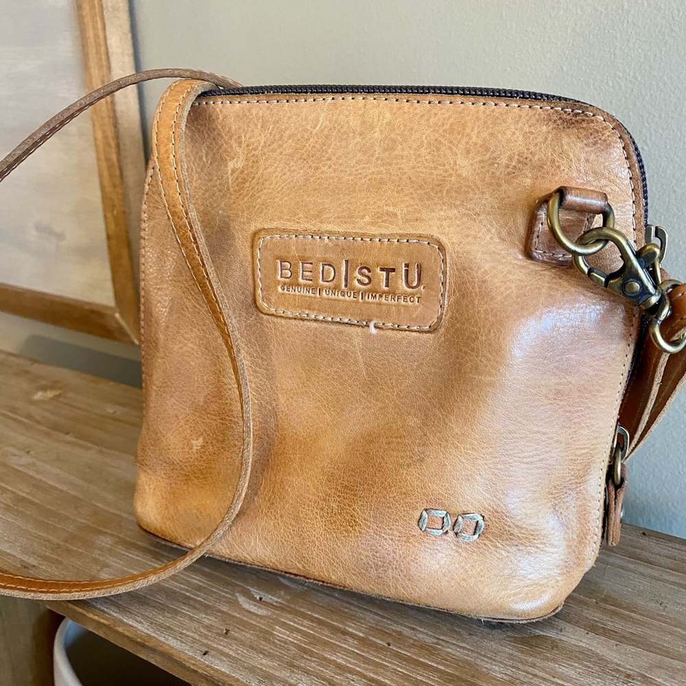 Bedstu Ventura Brown Leather Crossbody Bag